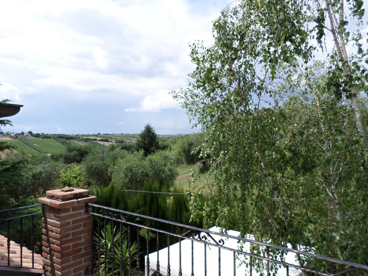 Bed And Breakfast Villa Algi Corropoli Exteriör bild
